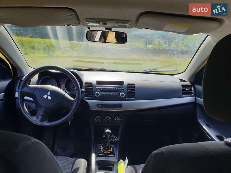 Седан Mitsubishi Lancer 2007 в Харькове