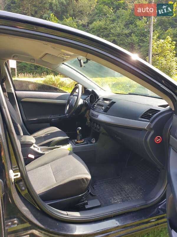 Седан Mitsubishi Lancer 2007 в Харькове