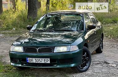Седан Mitsubishi Lancer 1999 в 