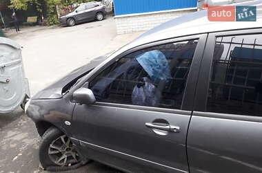 Седан Mitsubishi Lancer 2009 в Киеве