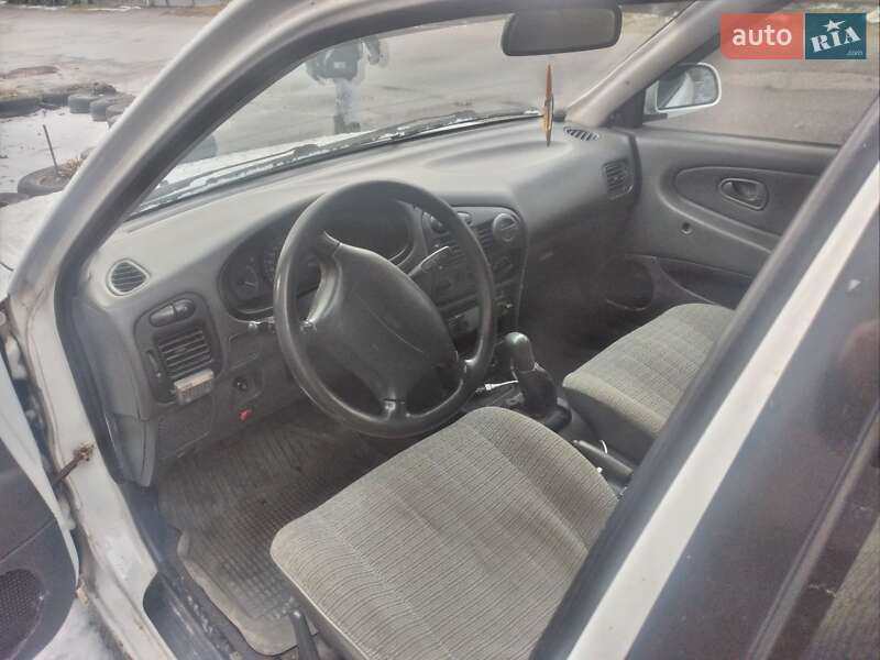 Седан Mitsubishi Lancer 1995 в Киеве фото 9 Седан Mitsubishi Lancer 1995 в Киеве