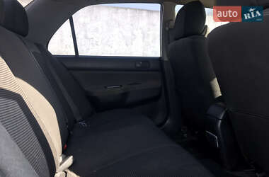 Седан Mitsubishi Lancer 2004 в Днепре