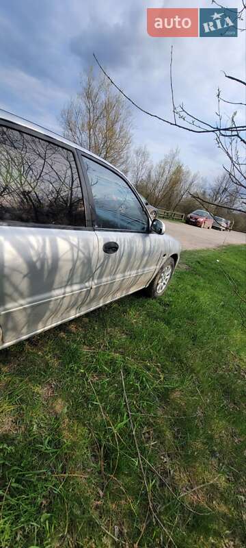 Седан Mitsubishi Lancer 1993 в Житомире