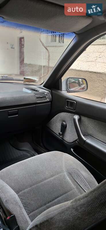 Седан Mitsubishi Lancer 1990 в Измаиле фото 4 Седан Mitsubishi Lancer 1990 в Измаиле