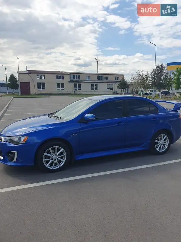 Mitsubishi Lancer 2016