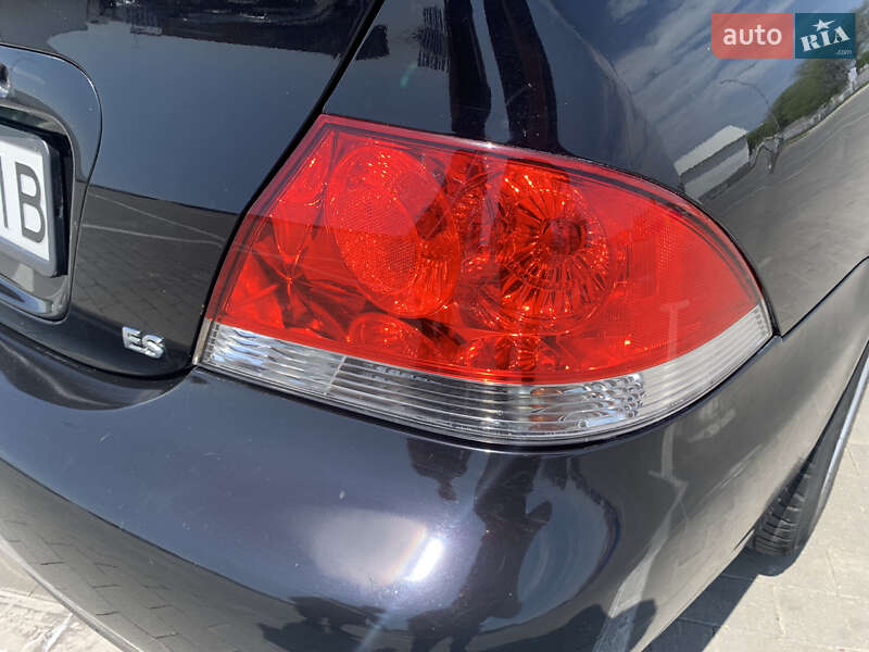 Седан Mitsubishi Lancer 2004 в Одессе