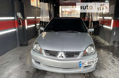 Универсал Mitsubishi Lancer 2005 в 