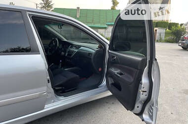 Универсал Mitsubishi Lancer 2005 в 