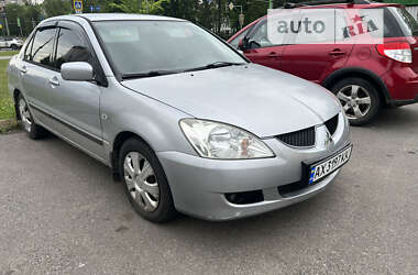 Седан Mitsubishi Lancer 2004 в Харькове