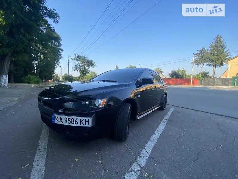 Mitsubishi Lancer