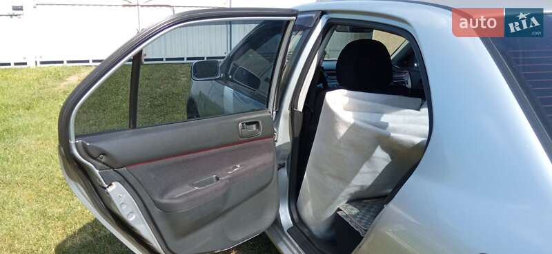 Седан Mitsubishi Lancer 2006 в Киеве фото 3 Седан Mitsubishi Lancer 2006 в Киеве