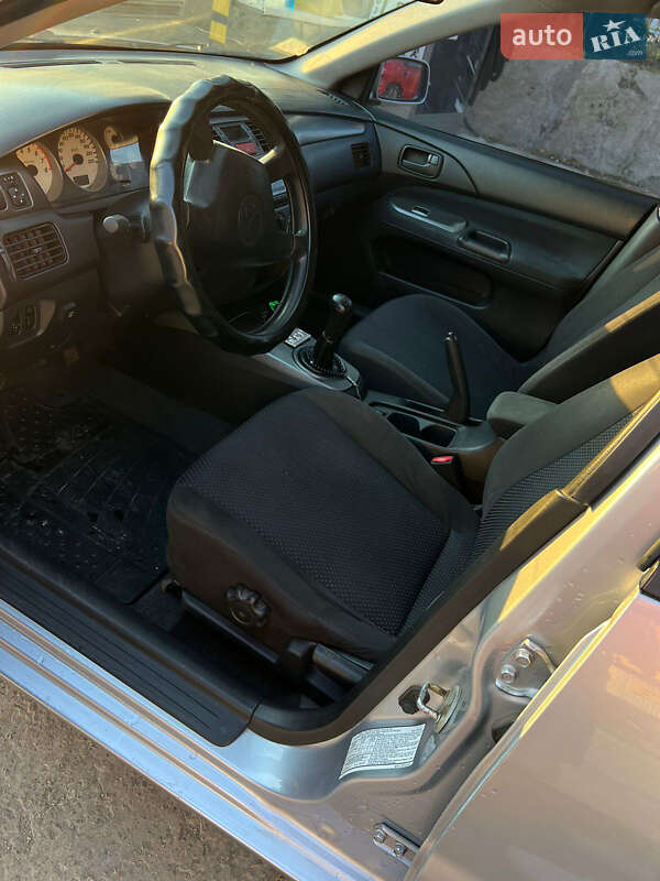 Седан Mitsubishi Lancer 2006 в Изюме фото 9 Седан Mitsubishi Lancer 2006 в Изюме