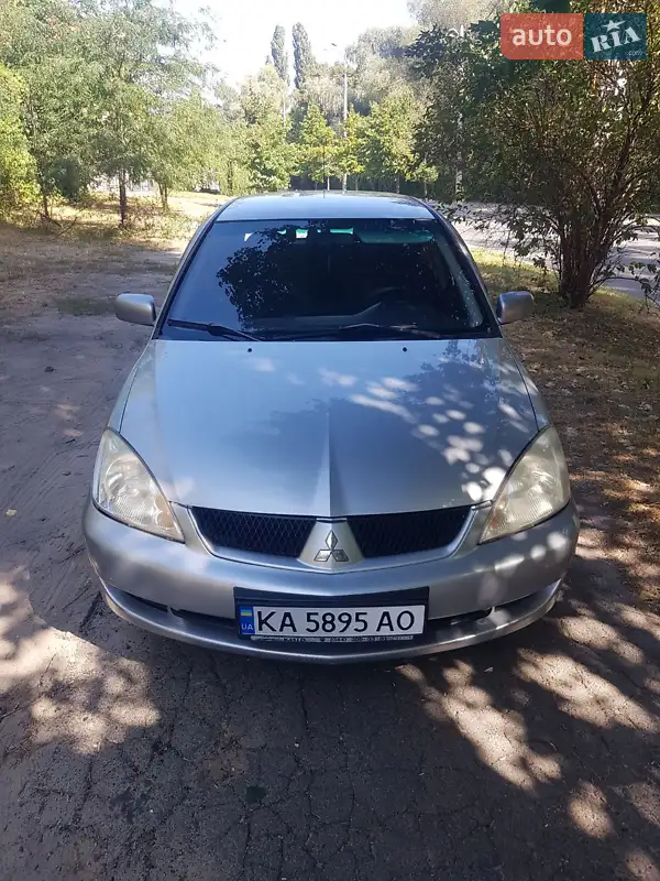 Mitsubishi Lancer