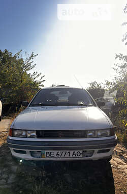 Ліфтбек Mitsubishi Lancer 1991 в Миколаєві