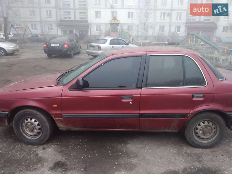 Седан Mitsubishi Lancer 1991 в Полтаве