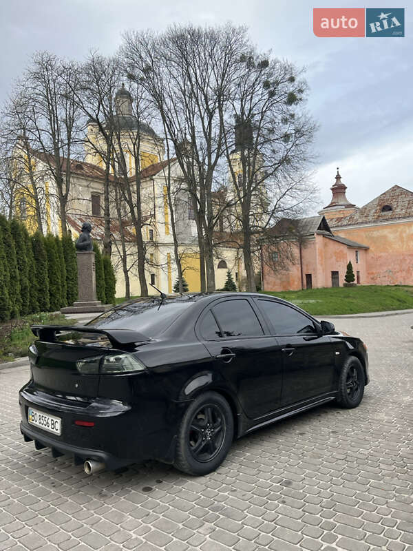 Седан Mitsubishi Lancer 2008 в Кременце