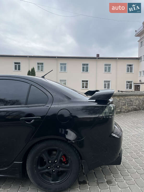 Седан Mitsubishi Lancer 2008 в Кременце
