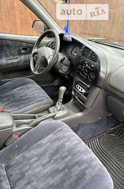 Седан Mitsubishi Lancer 1996 в 
