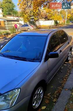 Седан Mitsubishi Lancer 2003 в Николаеве