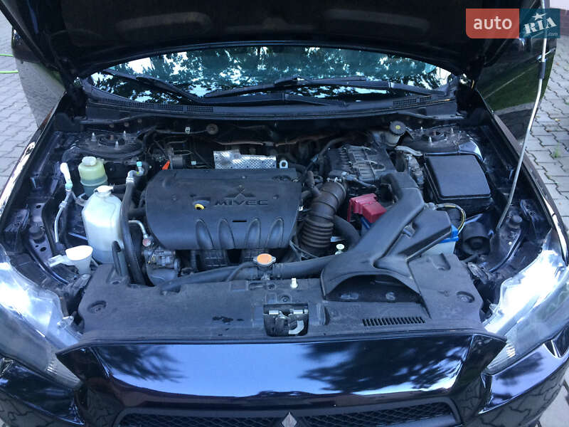 Седан Mitsubishi Lancer 2009 в Одесі