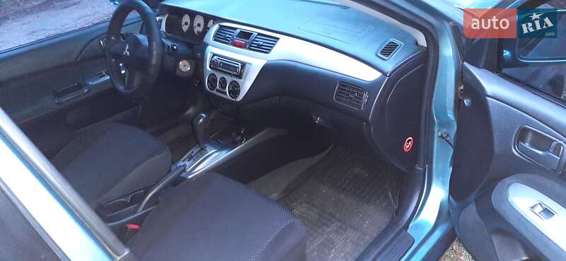 Седан Mitsubishi Lancer 2007 в Славянске