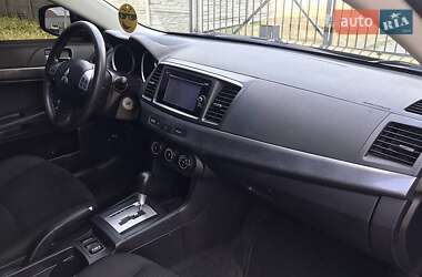 Седан Mitsubishi Lancer 2015 в Івано-Франківську