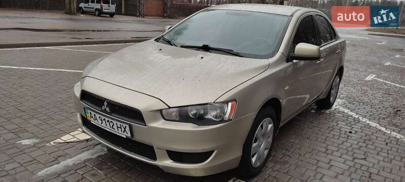Седан Mitsubishi Lancer 2008 в Києві