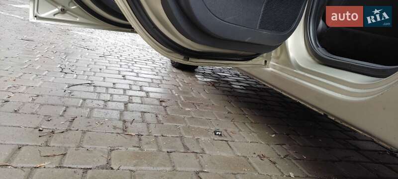 Седан Mitsubishi Lancer 2008 в Києві