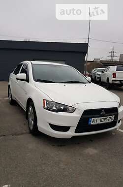 Седан Mitsubishi Lancer 2010 в Бучі