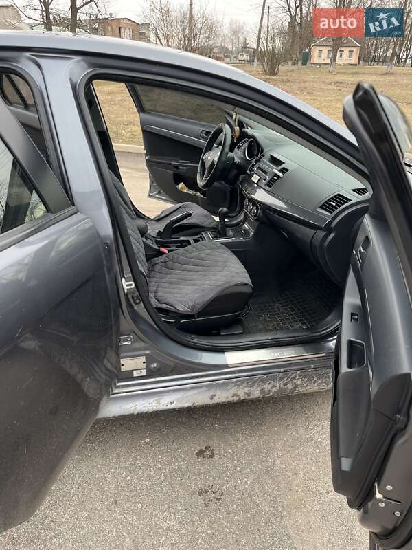 Седан Mitsubishi Lancer 2011 в Харькове