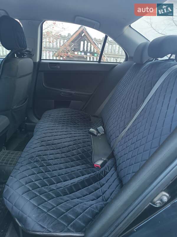 Седан Mitsubishi Lancer 2008 в Шептицькому