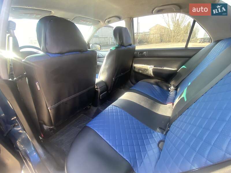 Седан Mitsubishi Lancer 2004 в Львове фото 10 Седан Mitsubishi Lancer 2004 в Львове
