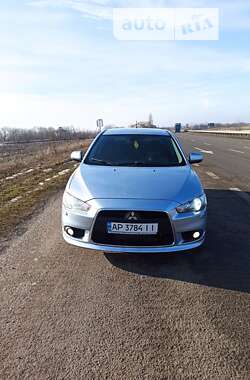 Хэтчбек Mitsubishi Lancer 2010 в Покровске