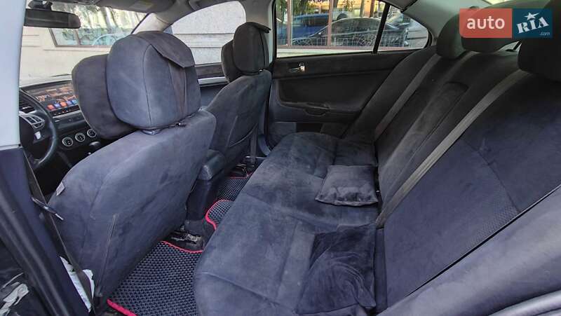 Седан Mitsubishi Lancer 2008 в Києві
