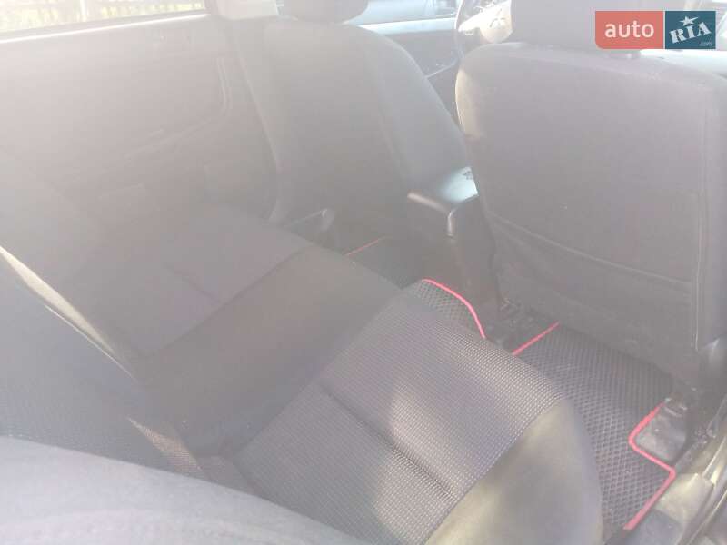 Седан Mitsubishi Lancer 2007 в Липовце фото 6 Седан Mitsubishi Lancer 2007 в Липовце