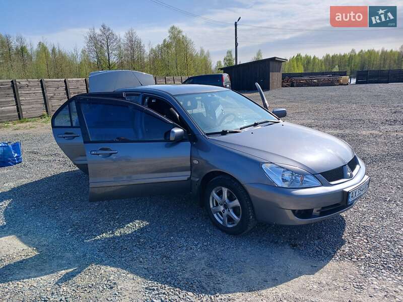 Седан Mitsubishi Lancer 2007 в Рокитном