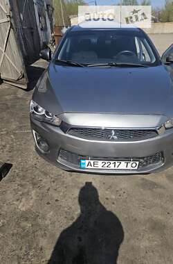 Седан Mitsubishi Lancer 2016 в Дніпрі