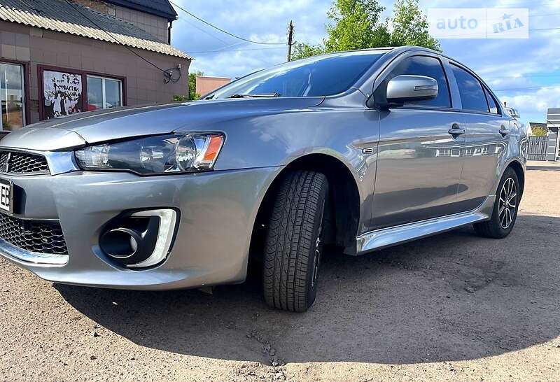 Седан Mitsubishi Lancer 2016 в Бахмаче