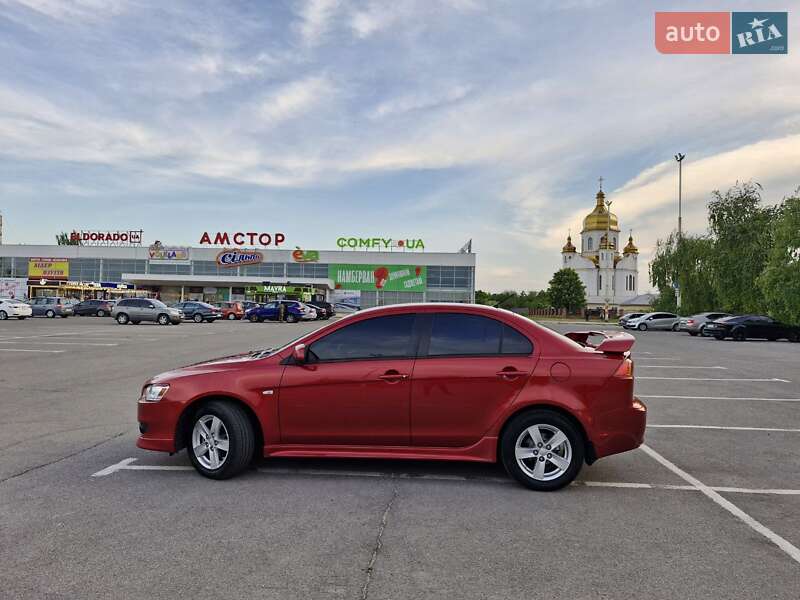 Седан Mitsubishi Lancer 2008 в Запорожье