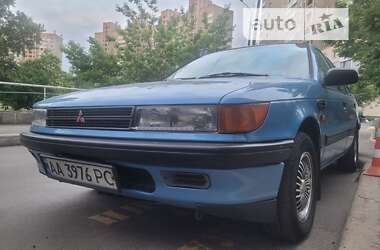Седан Mitsubishi Lancer 1991 в Києві
