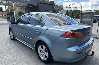 Седан Mitsubishi Lancer 2008 в Умани