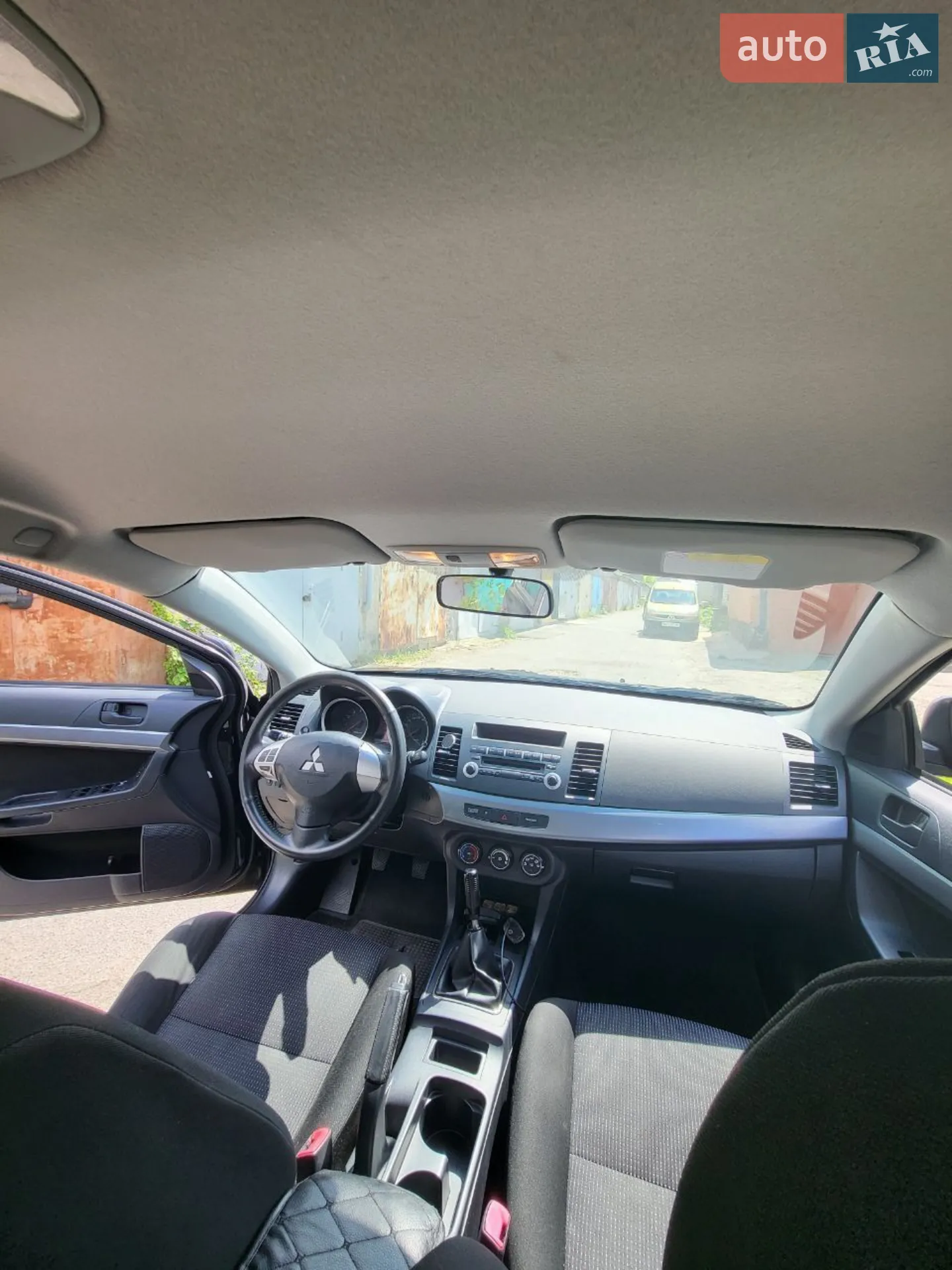2011 Mitsubishi Lancer - мініатюра 10