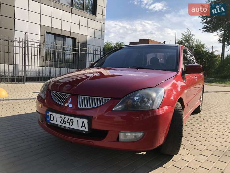 Седан Mitsubishi Lancer 2005 в Тростянце