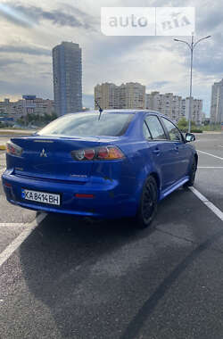 Седан Mitsubishi Lancer 2015 в Києві