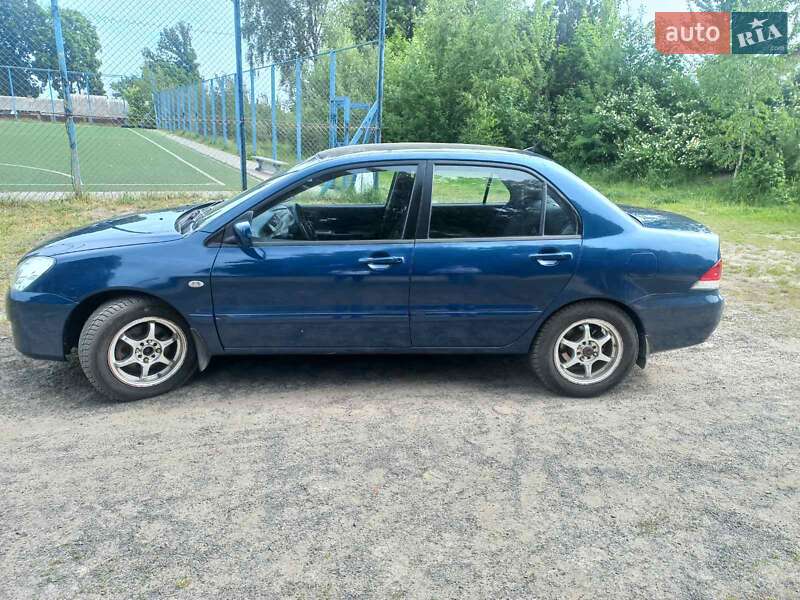 Седан Mitsubishi Lancer 2008 в Маневичах