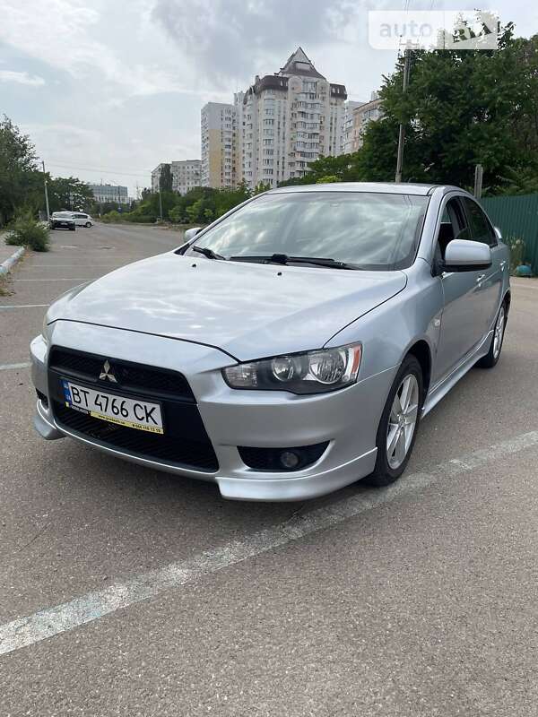 Седан Mitsubishi Lancer 2007 в Южном