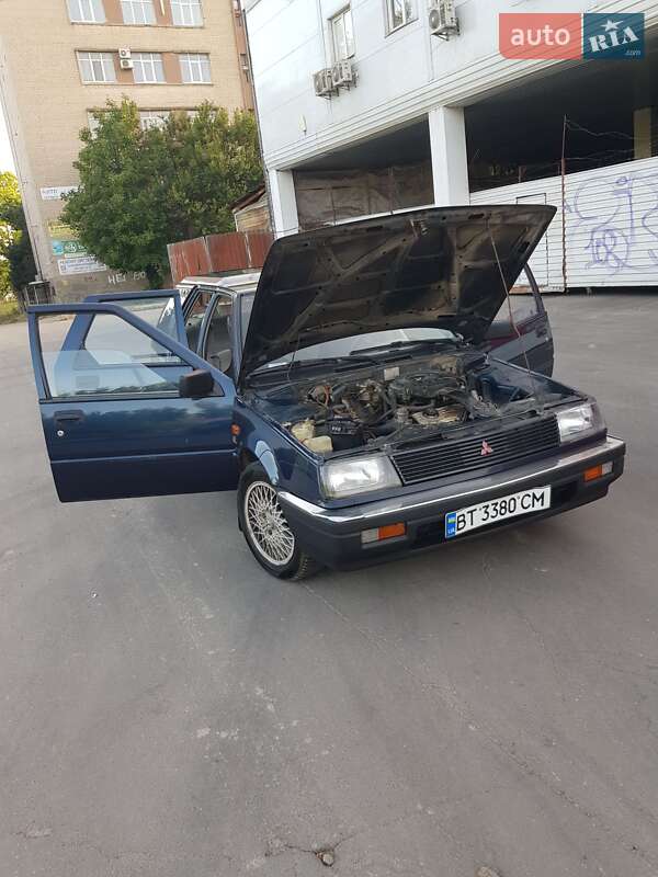 Универсал Mitsubishi Lancer 1987 в Херсоне