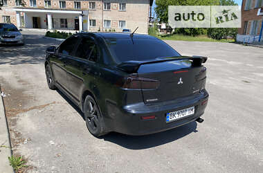 Седан Mitsubishi Lancer 2008 в Зарічному