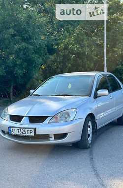 Седан Mitsubishi Lancer 2006 в Киеве