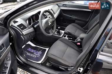Седан Mitsubishi Lancer 2010 в 